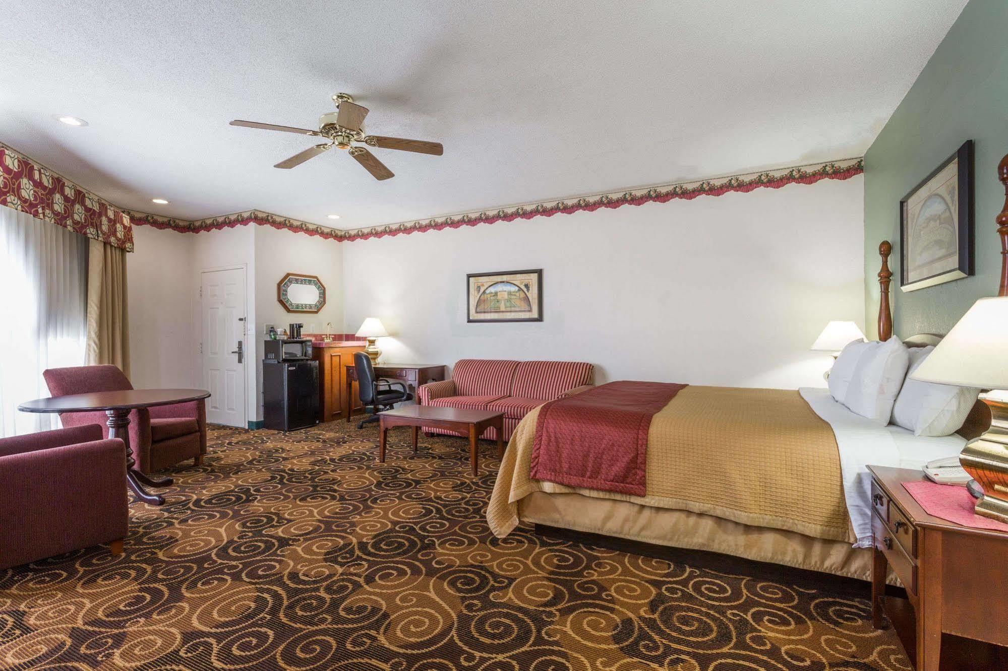 Days Inn By Wyndham Orangeburg Ngoại thất bức ảnh