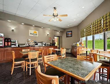 Days Inn By Wyndham Orangeburg Ngoại thất bức ảnh