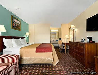 Days Inn By Wyndham Orangeburg Ngoại thất bức ảnh